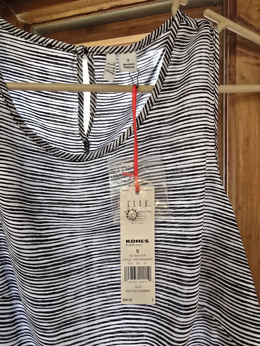 Elle Black & White Striped Sleeveless Tank Top